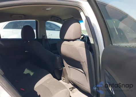 2013 Chevrolet Cruze 1Lt Auto z USA, uszkodzony, nr VIN 1G1PC5SBXD7176075